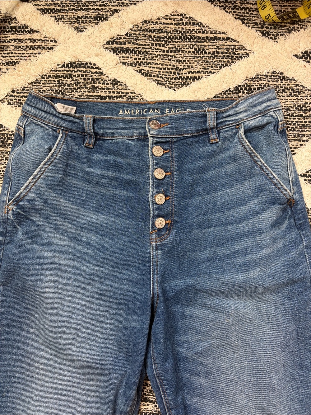 American Eagle Outfitters High-Rise Button-Fly Women’s Jeans size 10 long - Picture 2 of 7